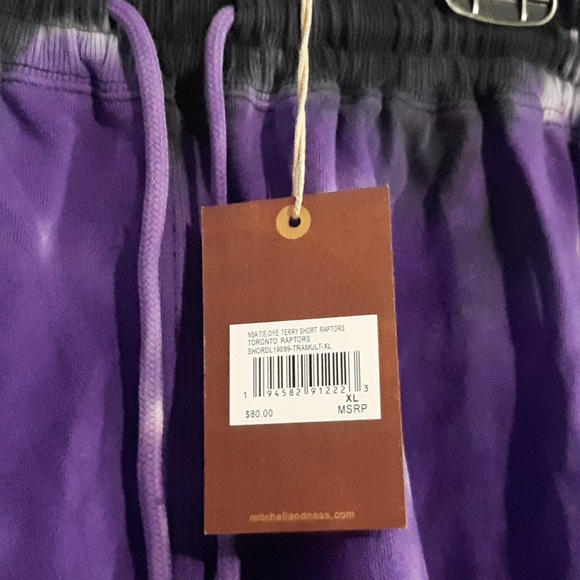 Toronto raptors mitchell & ness shorts - Picture 4 of 4